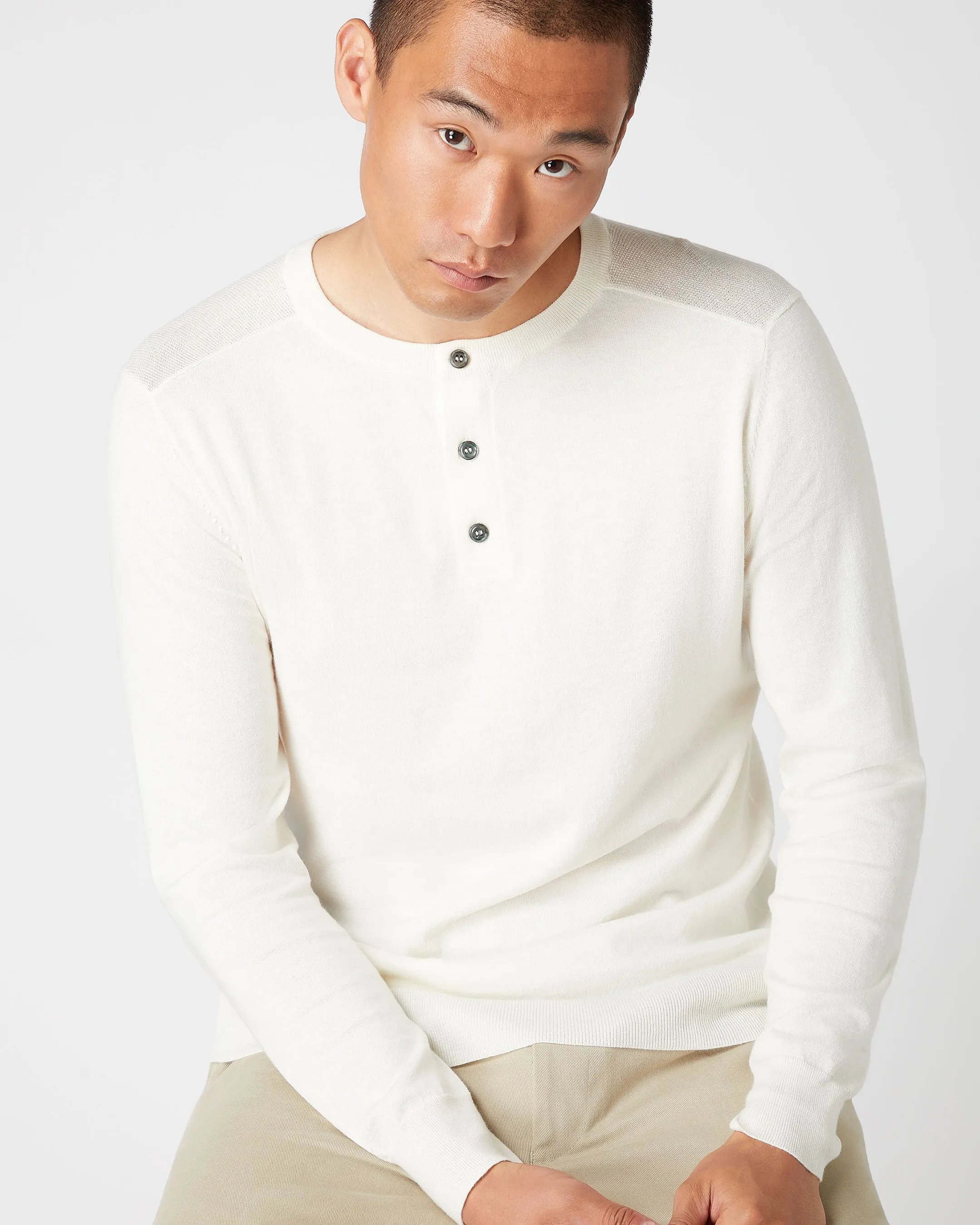 007 Round Neck Cotton Cashmere Henley New Ivory White