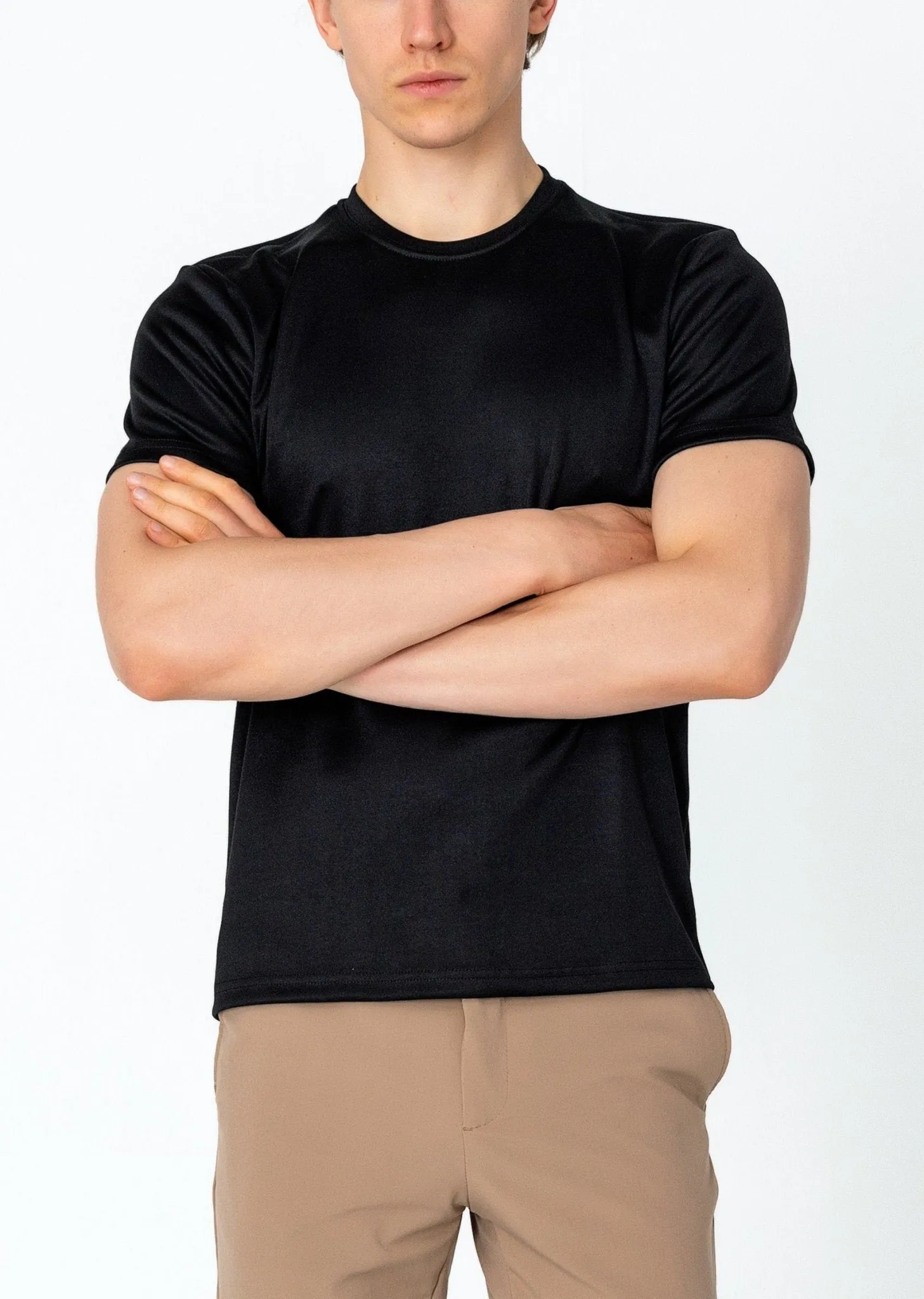 Double Knitted Luxurious Glow Crew Neck T-Shirt - Black