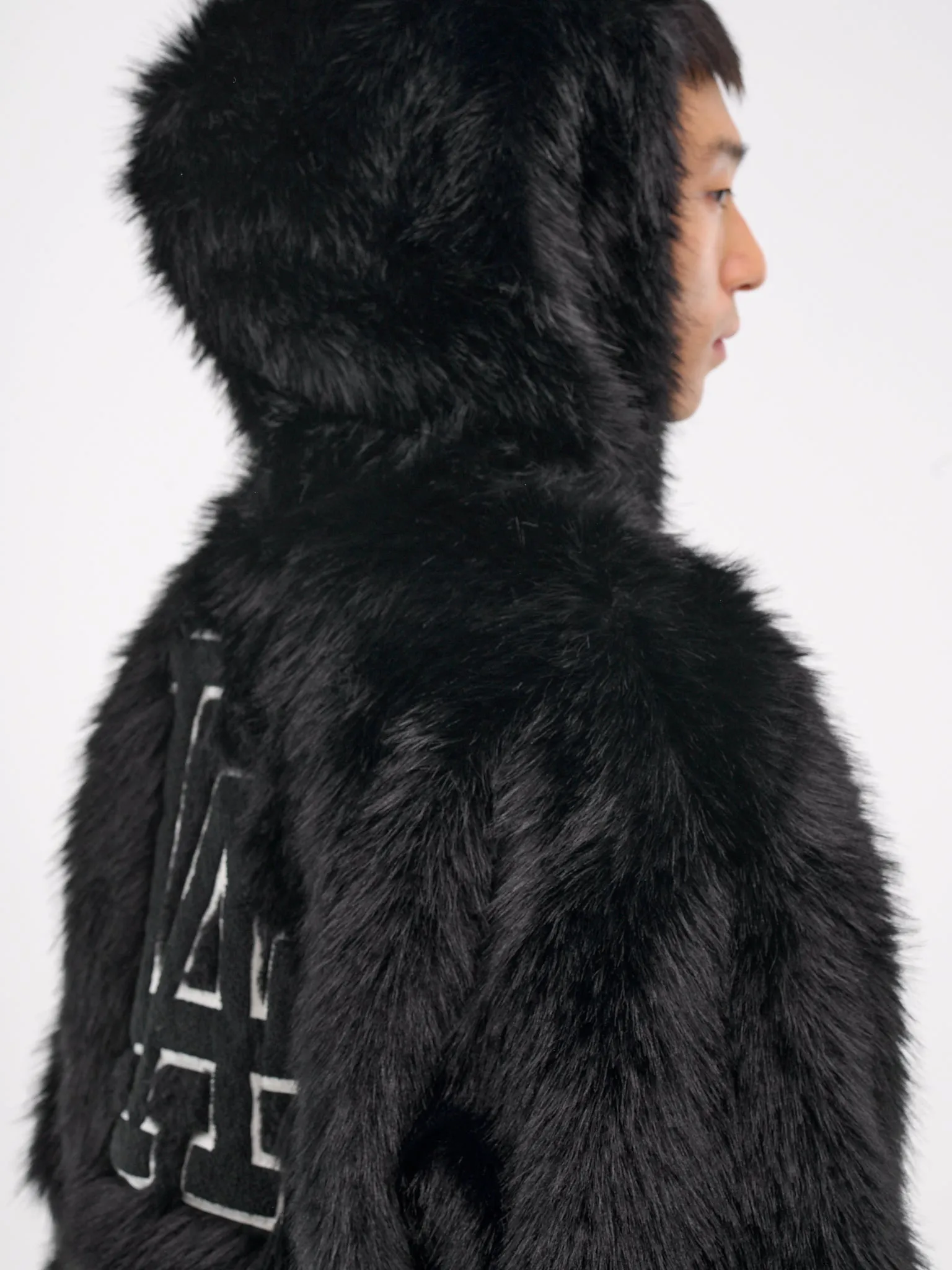 Embroidered Faux Fur Hoodie (MF24FC2B-SS1020-BLACK)