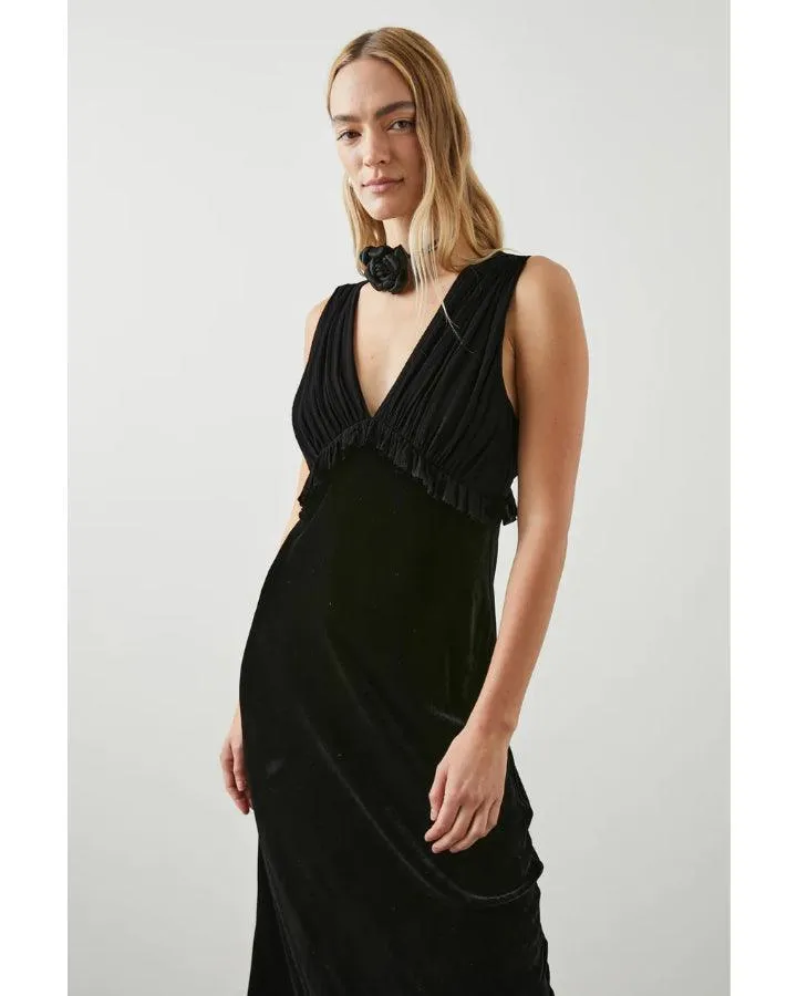 Gilda Black Velvet Sleeveless Dress