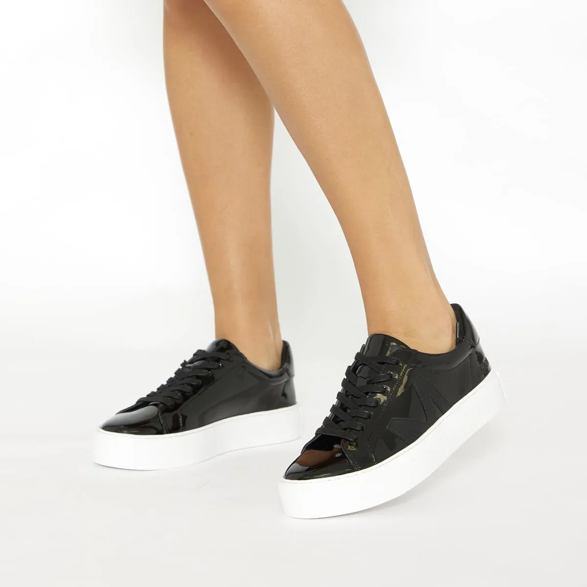 Trio Sneaker in Black Leather